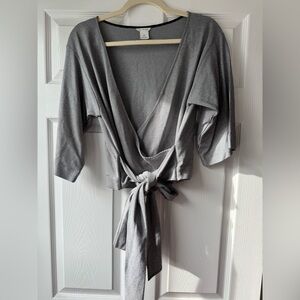 Striped Wrap Quarter Sleeve Top